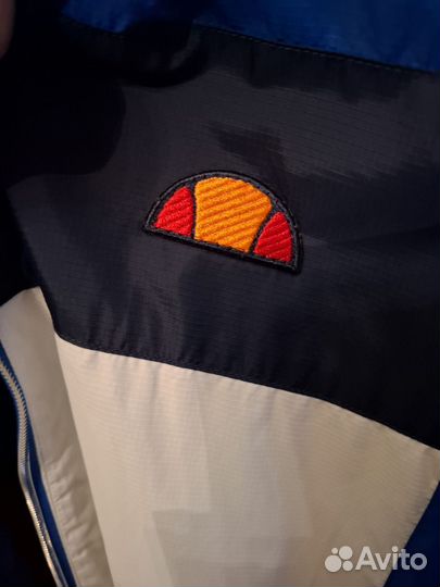 Ветровка ellesse S