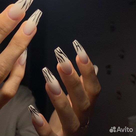 Маникюр на дому