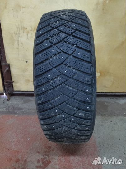 Goodyear UltraGrip 205/60 R16 92T