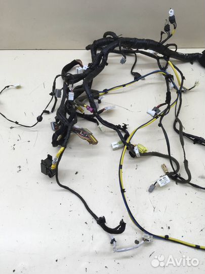 Б/У Б/У Проводка под торпедо 91120H573091710H5020