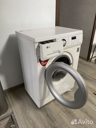 Стиральная машина на запчасти LG