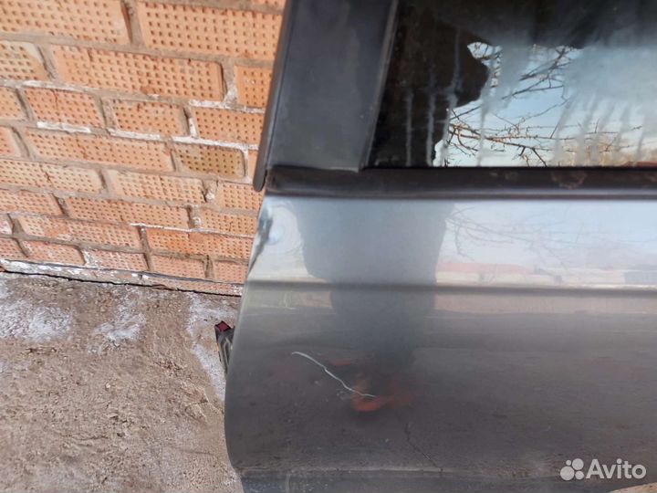 Дверь задняя левая Фольксваген Джетта 5