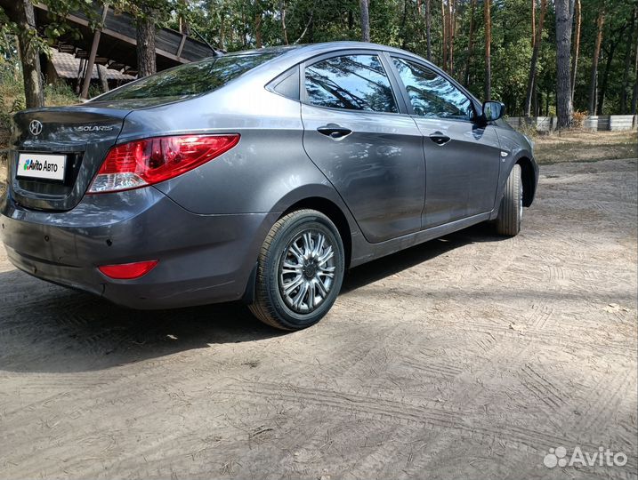 Hyundai Solaris 1.6 AT, 2013, 81 000 км