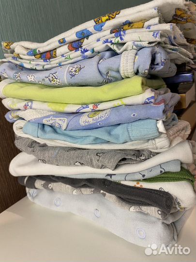 Детские вещи на новорожденного пакетом