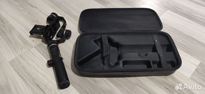 Стабилизатор FeiyuTech для съемки