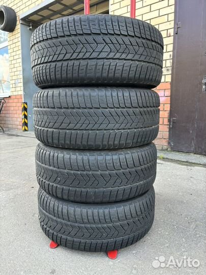 Pirelli Winter Sottozero 3 245/40 R19 и 275/35 R19