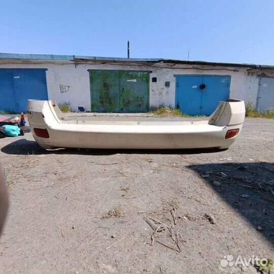 Задний бампер на Приору универсал
