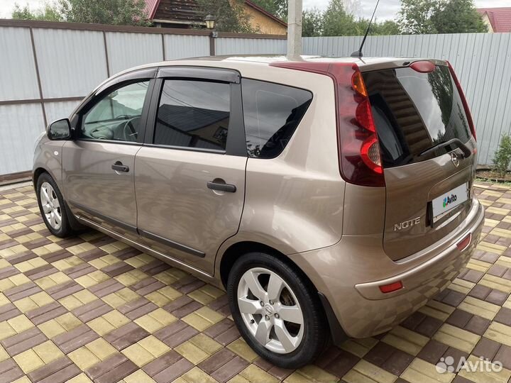 Nissan Note 1.6 AT, 2013, 189 000 км