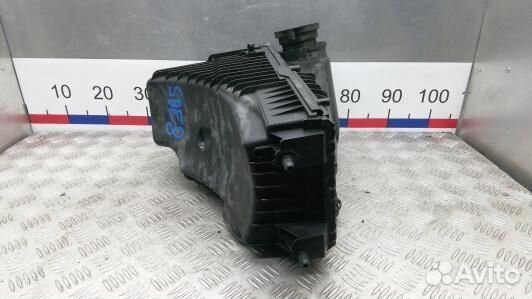 Корпус воздушного фильтра volkswagen touareg 7L (S