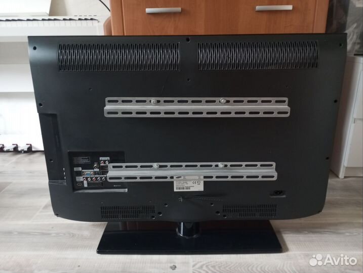 Телевизор Samsung