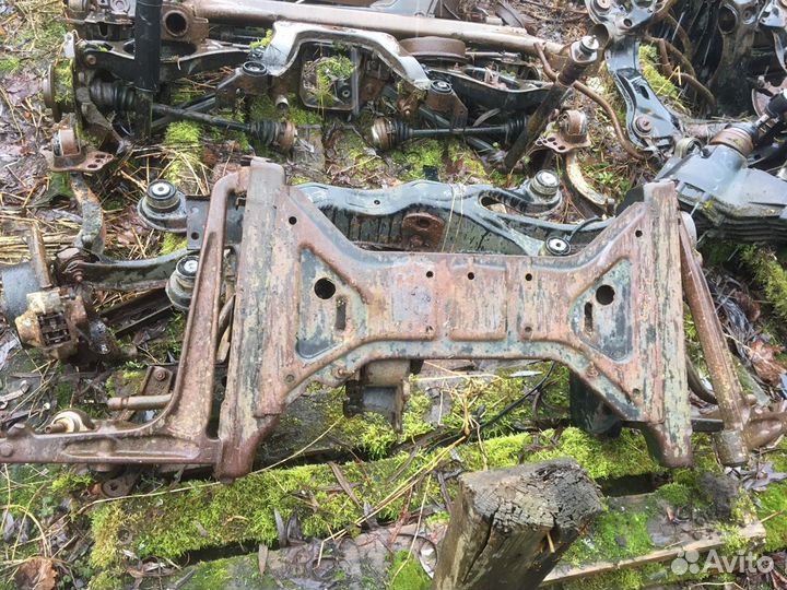 Подрамник на Фольксваген t4