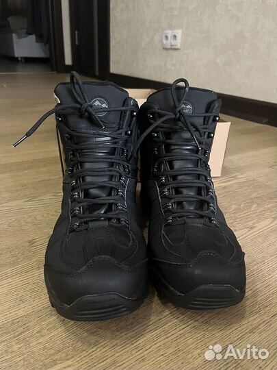 Трекинговые ботинки мужские