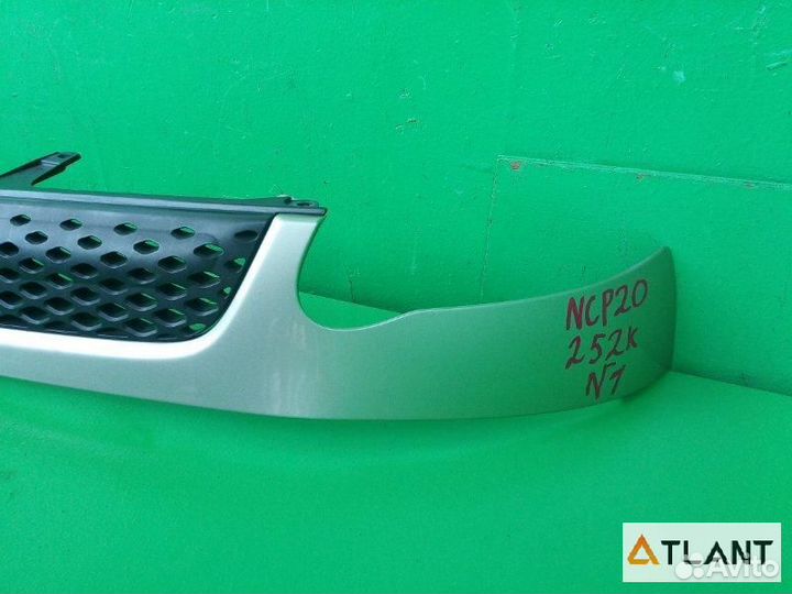 Планка под фары toyota funcargo