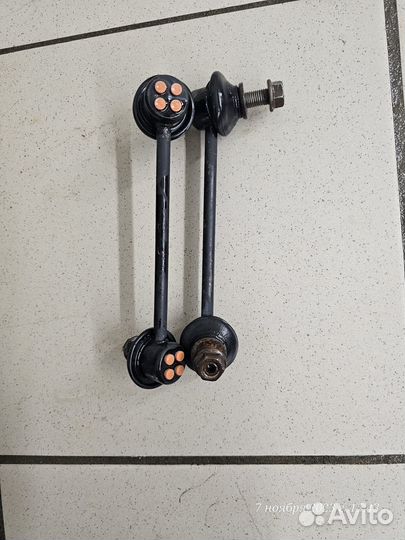 Стойка стабилизатора задняя Mazda 3 6 CX5