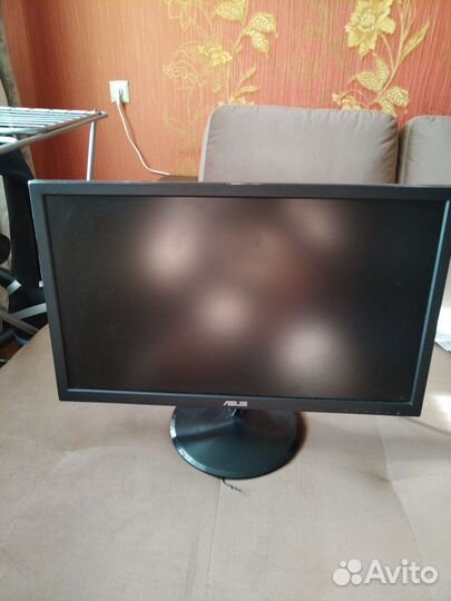 Монитор Asus