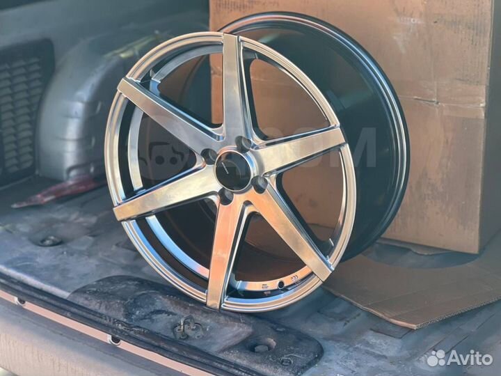 Диск литой Replica Shogun S6 R15 4*100 J7 ET30