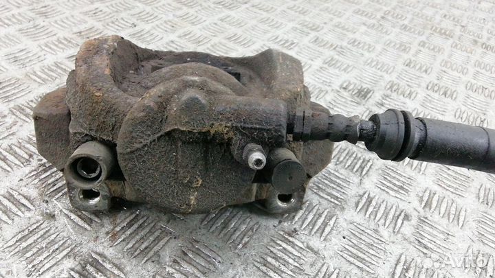 Суппорт передний правый Ford Mondeo 4 2007 1583139