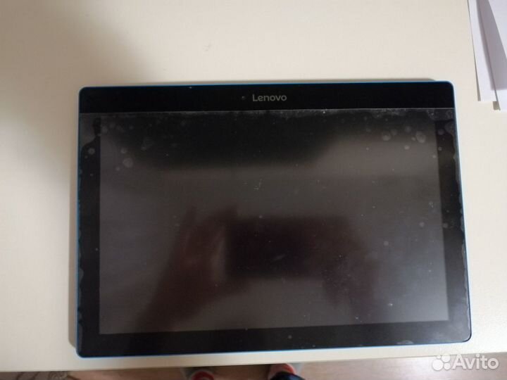 Продам планшет lenovo на запчасти