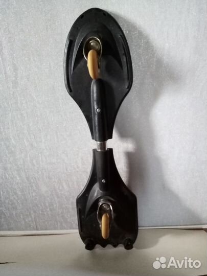 Скейтборд -роллерсерф