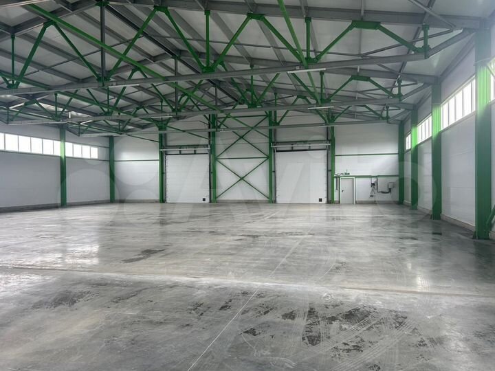 Склад, 1300 м²