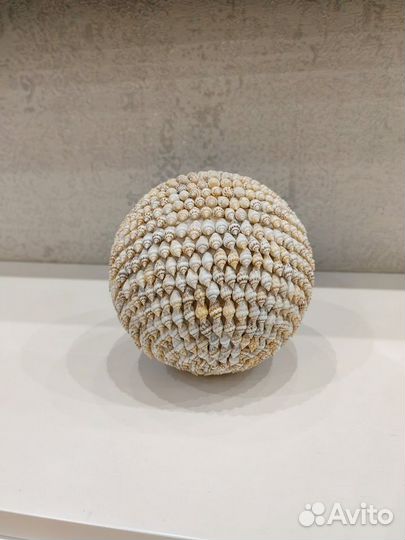 Сувенир, шар из ракушек Куплен в Мексике