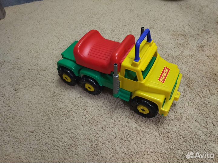 Детская машинка толокар каталка