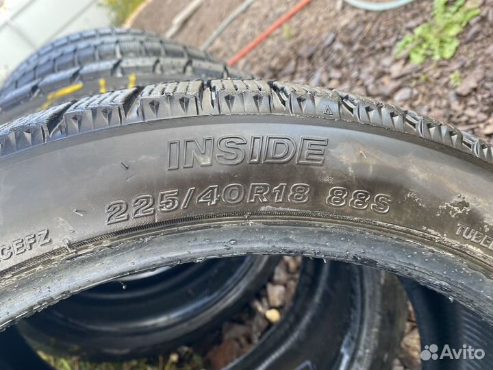 Bridgestone Blizzak Ice 225/40 R18 88S