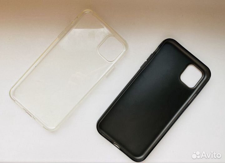 Чехол на iPhone 11 Черный