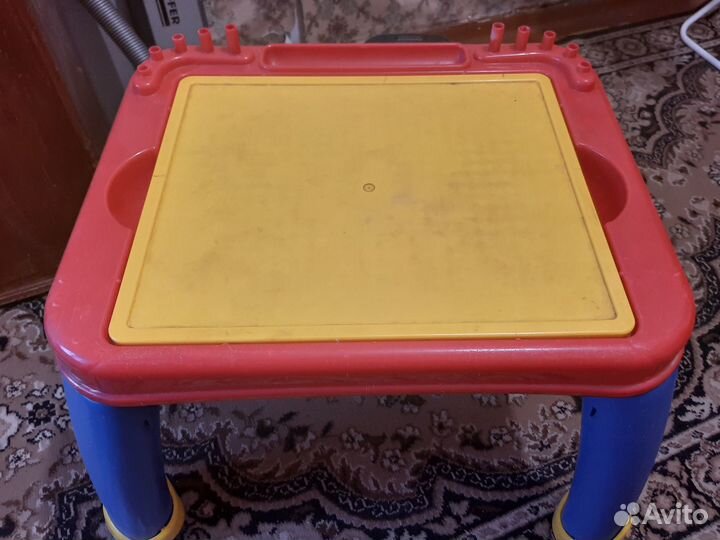 Детский игровой столик