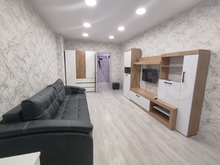 2-к. квартира, 73 м², 10/25 эт.