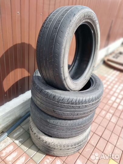 Dunlop Grandtrek PT2A 285/50 R20