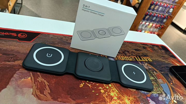 Беспроводная зарядка 3 в 1 для iPhone новый