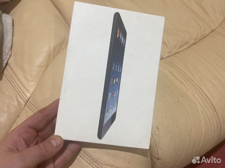 Коробка от iPad mini