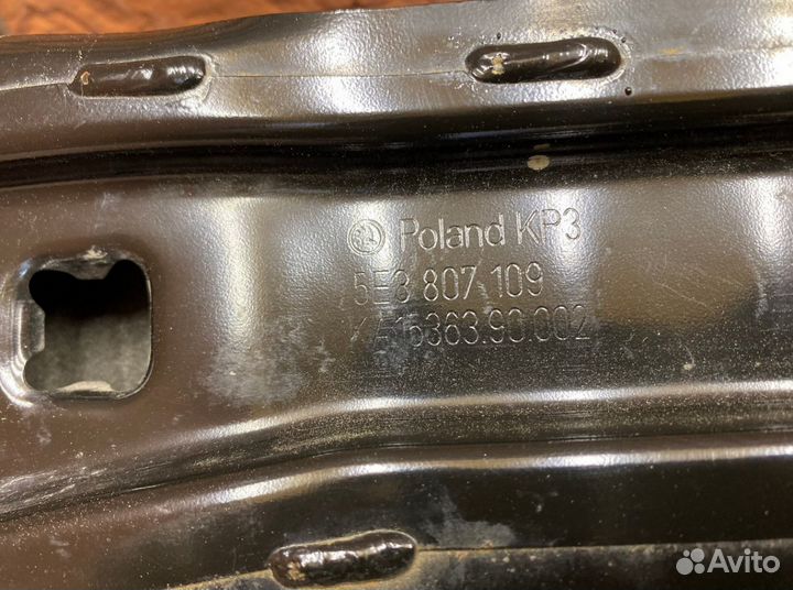 Усилитель переднего бампера Skoda Octavia A8 2019+