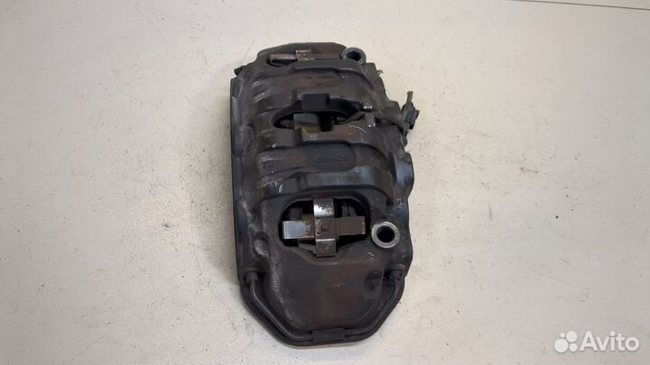 Суппорт Porsche Panamera, 2013