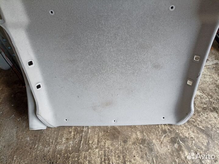 Обшивка потолка (Renault Logan)