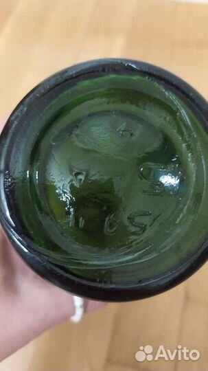 Стеклянные бутылки 0.5 60-х годов