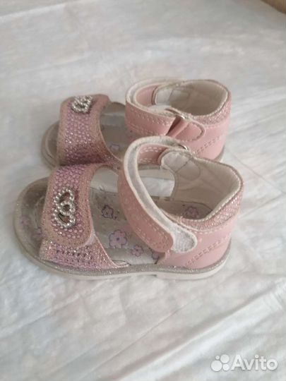 Босоножки для девочки и мальчика