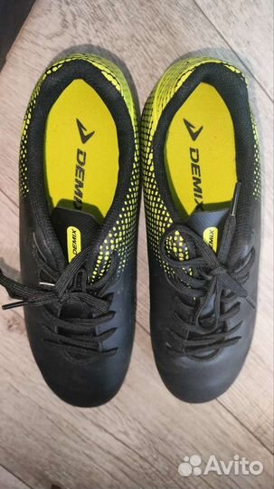 Футбольные бутсы 38 размер новые