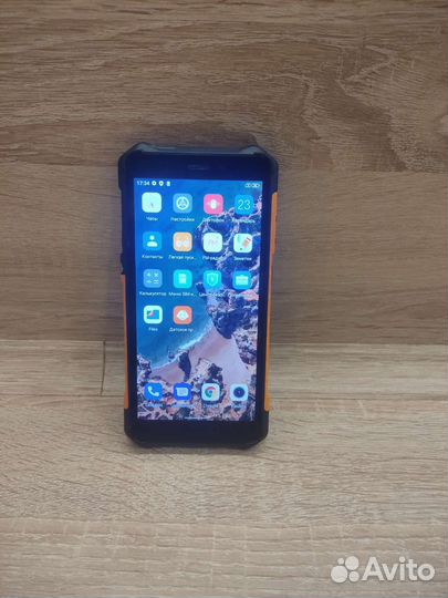 Смартфон 4/64gb