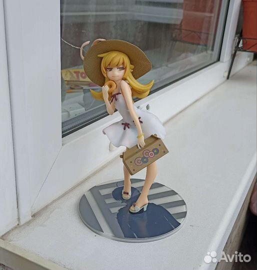 Аниме фигурка