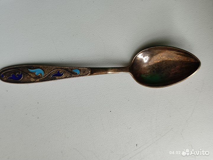 Серебряная чайная ложка эмаль