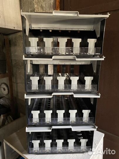 Табачный шкаф