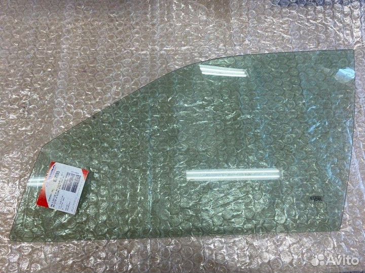 Стекло двери переднее левое Bmw 3 Series E36 седан