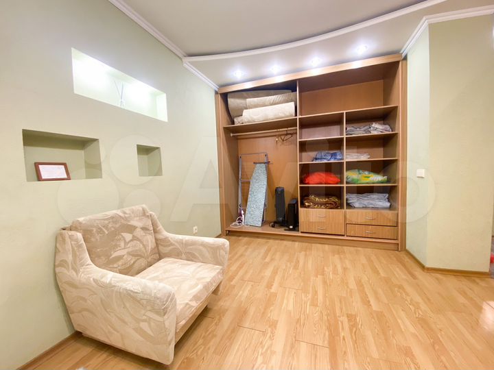 Квартира-студия, 30 м², 3/9 эт.