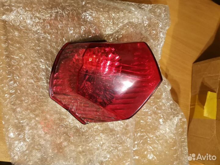 Задний фонарь для Yamaha XJ6 Diversion, FZ6