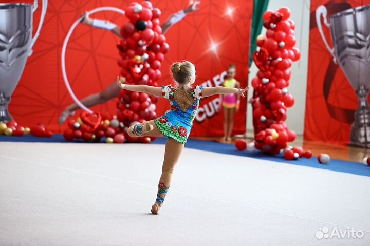 Купальник для художественной гимнастики