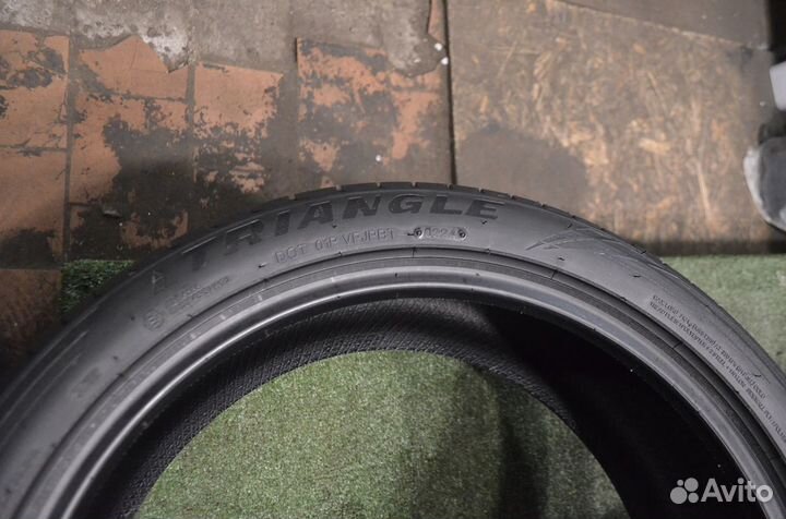 Triangle EffeXSport TH202 225/45 R19 96Y