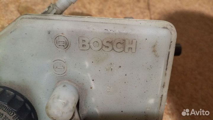 Цилиндр тормозной главный Peugeot 406 I Рестайлинг