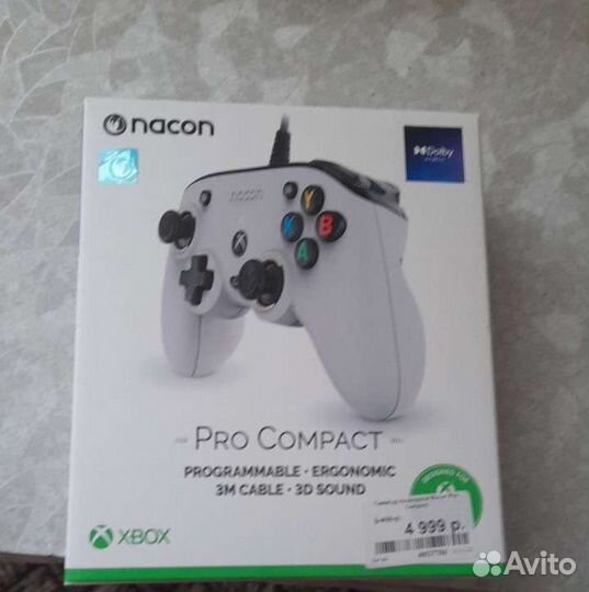 Геймпад Nacon Pro Compact белый